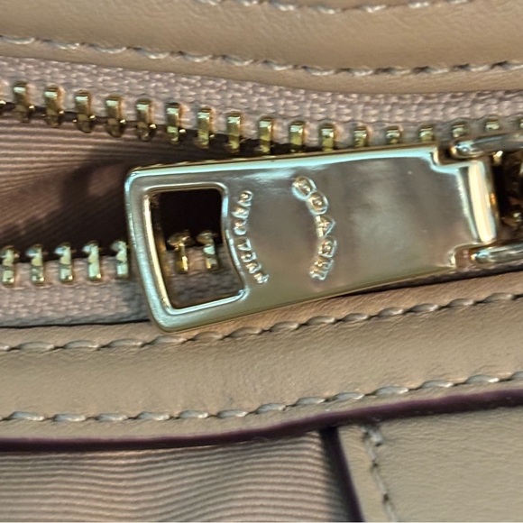 🔥 SALE! COACH F27575 Lexy Shoulder Bag Tan Cream - Picture 12 of 16